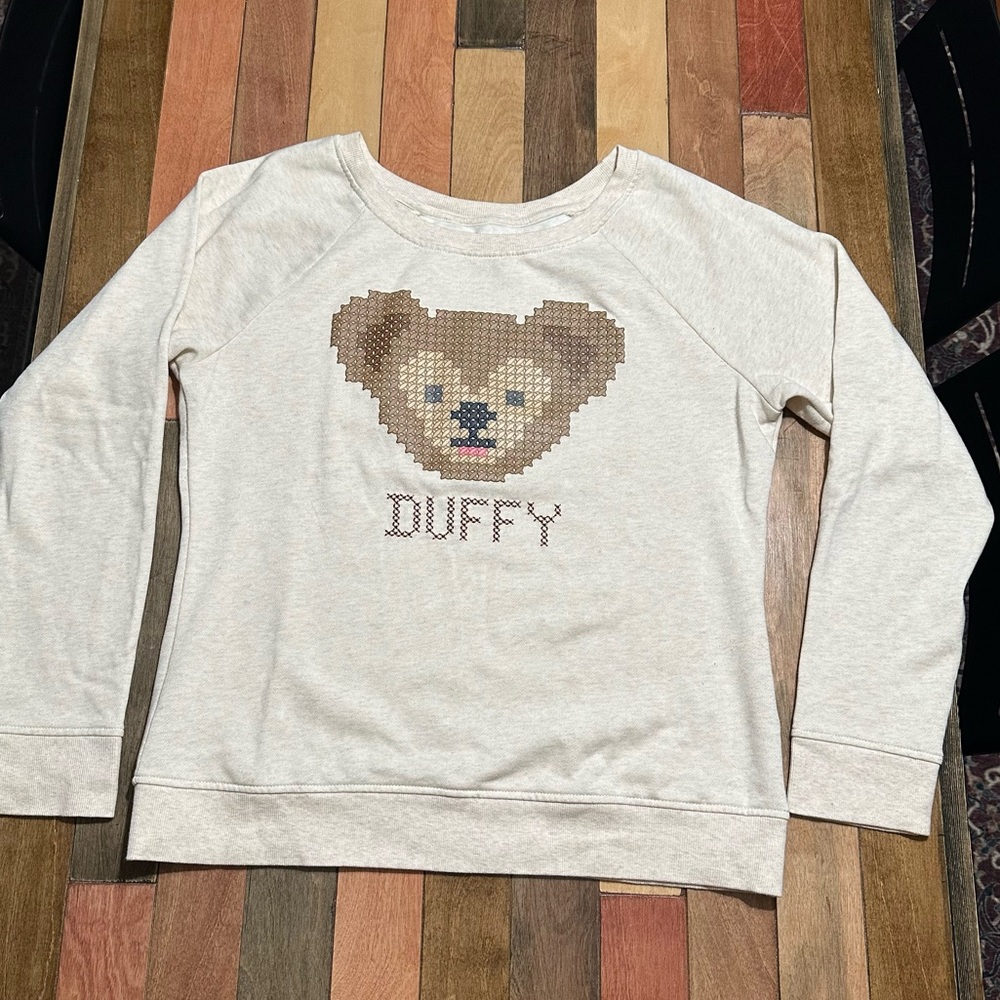 Rare Disney Duffy Bear Sweatshirt Shanghai Disneyland Women size L